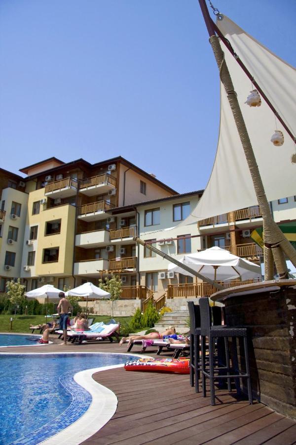 Garden Of Eden Pmg Apartments Sveti Vlas Eksteriør bilde