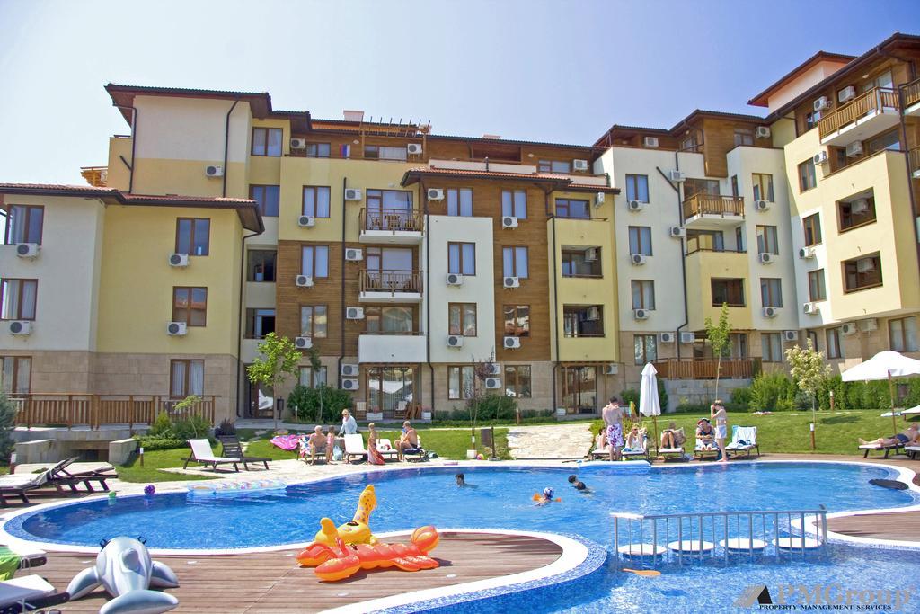 Garden Of Eden Pmg Apartments Sveti Vlas Eksteriør bilde